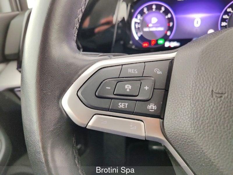 Volkswagen Golf 1.0 eTSI EVO DSG Life