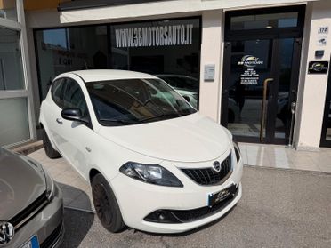 Lancia Ypsilon 1.0 FireFly 5 porte S&S Hybrid UnYca