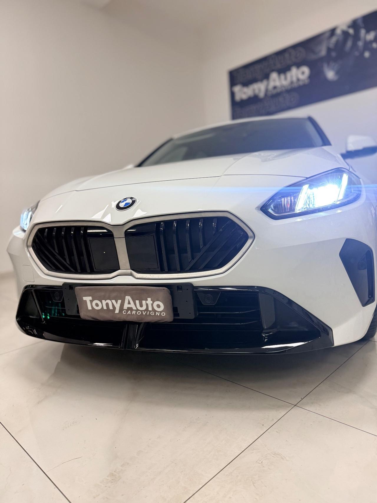 Bmw 118 118d MSport design LUCI SOFFUSE,APPLE CARPLAY,TELECAMERA.NAVI,GARANZIA UFFICIALE 24 MESI