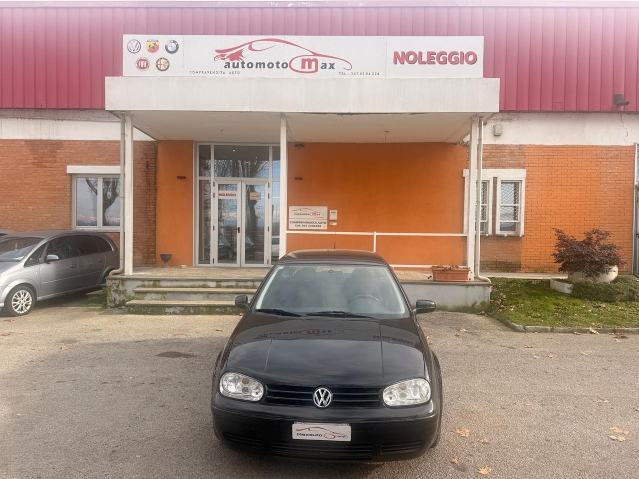 Volkswagen Golf 1.8 cat 3 porte Highline