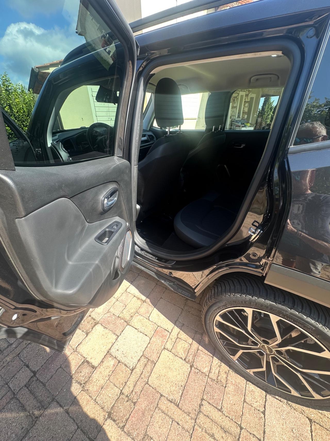 Jeep Renegade 1.6 Mjt DDCT 120 CV Limited