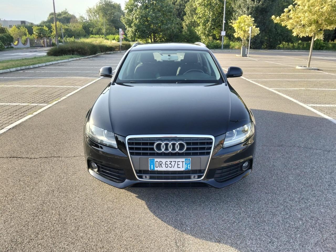 Audi A4 Avant 2.0 TDI 143CV F.AP. Bluetooth*Cerchi