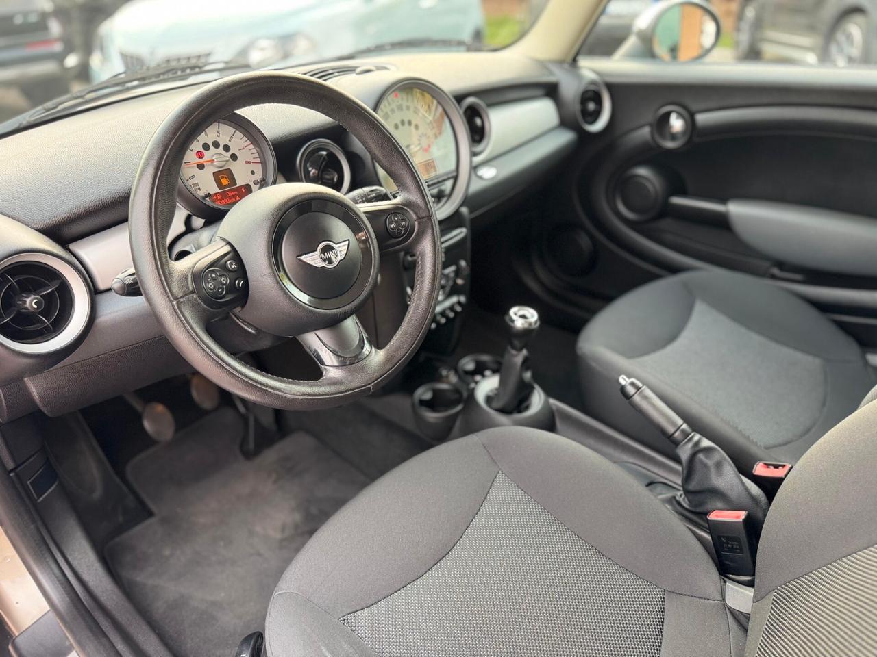 Mini Cooper 1.6