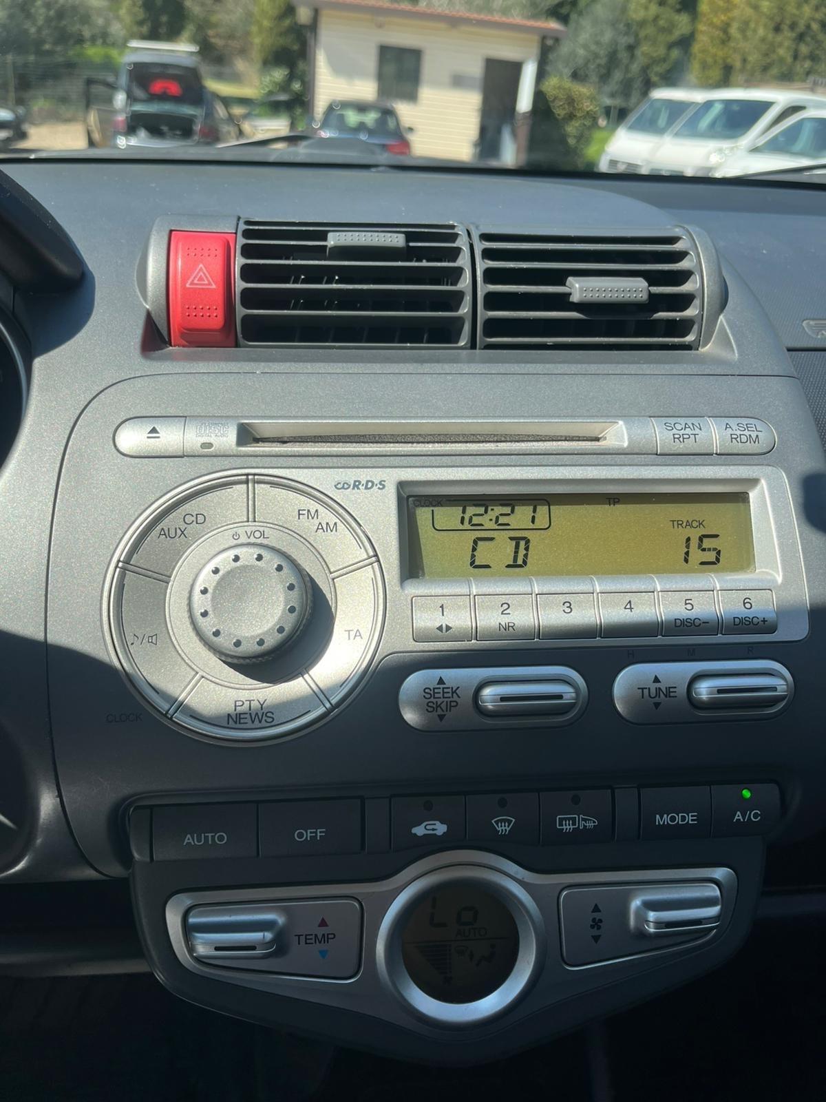 Honda Jazz 1.4 Benzina - Automatico - Neopatentati