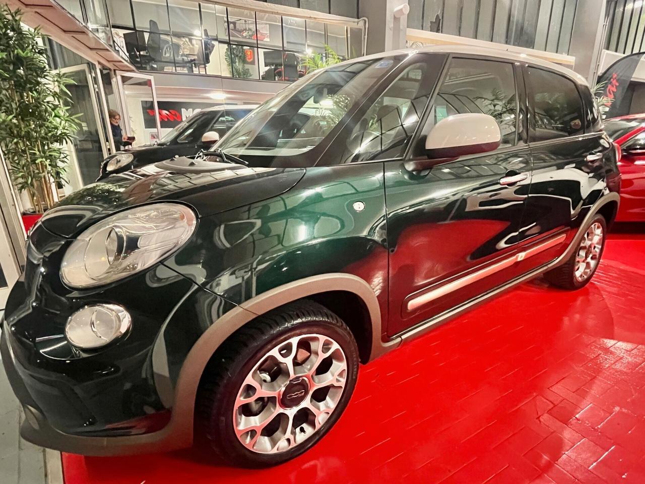 FIAT 500 LOUNGE 1.3 MJT 84CV NAVI CAMBIO AUTOMATICO TETTO PANORAMICO CERCHI DA 17 OK NEOPATENTATI