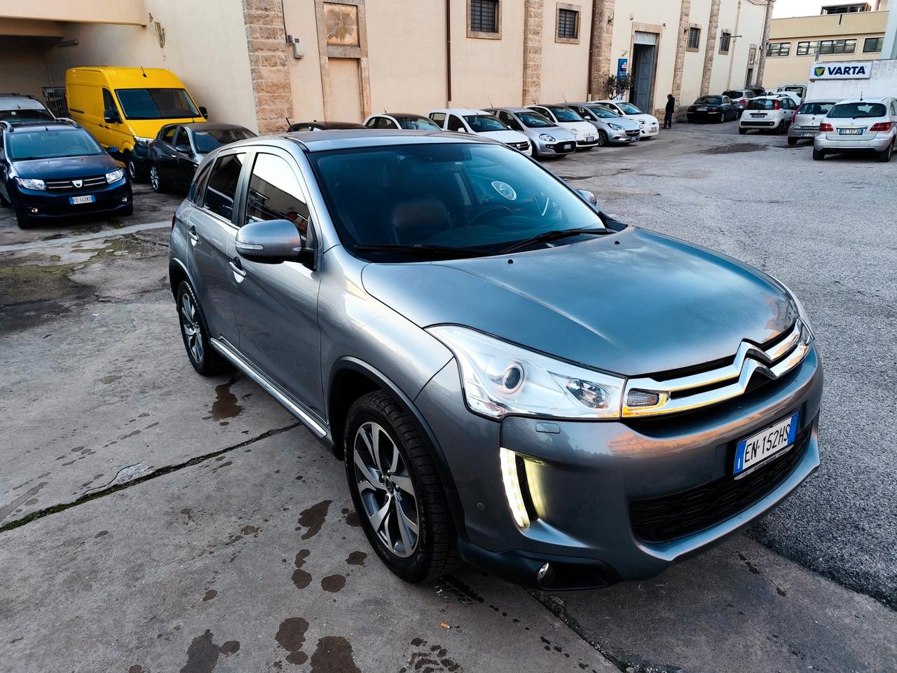 Citroen C4 1.6 e-HDi 110 airdream Exclusive