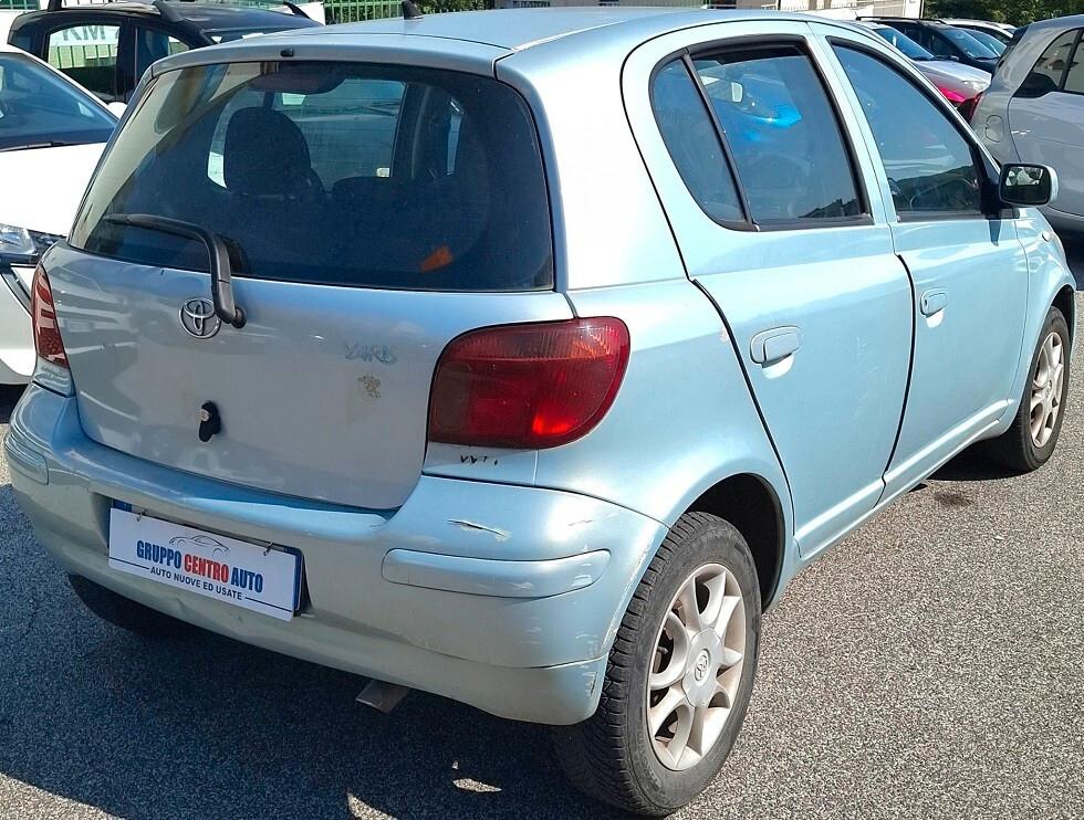 Toyota Yaris 1.3 5 porte Luna - 2005