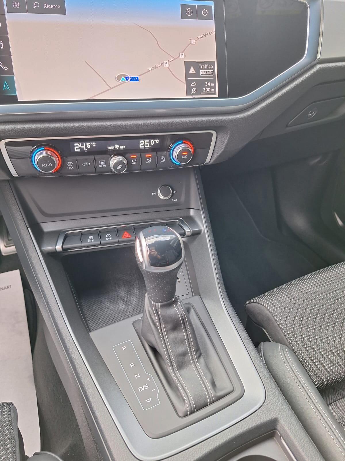 Audi Q3 35 TDI S tronic line edition