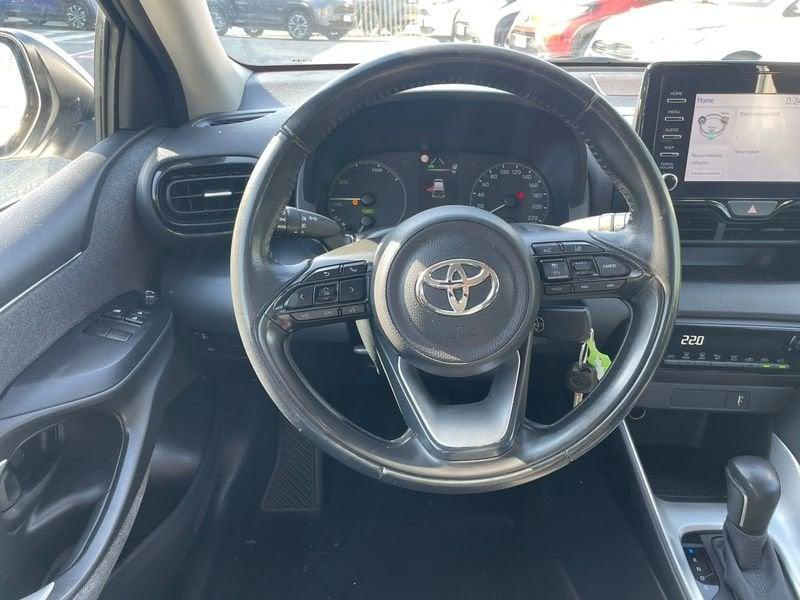 Toyota Yaris Hybrid Active MY22 GARANZIA FINO AL 2032