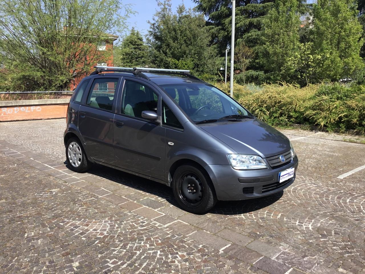 Fiat Idea 1.2 16V BlackLabel