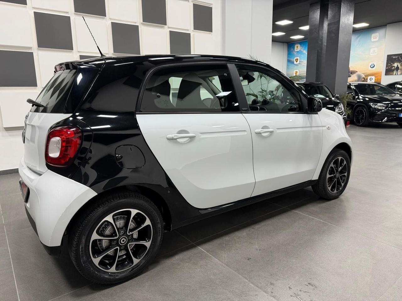Smart ForFour 70 1.0 Passion