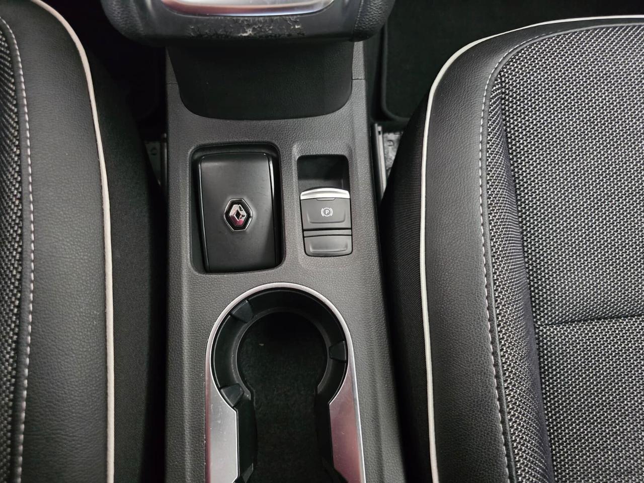 Renault Captur TCe 100 CV GPL Intens