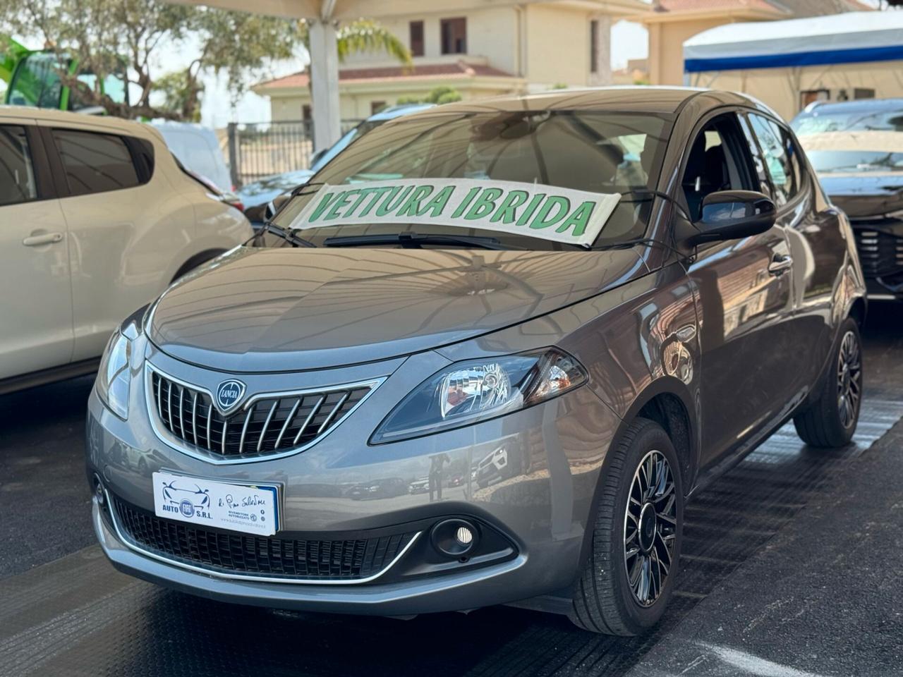Lancia Ypsilon 1.0 FireFly 5 porte S&S Hybrid Gold Plus
