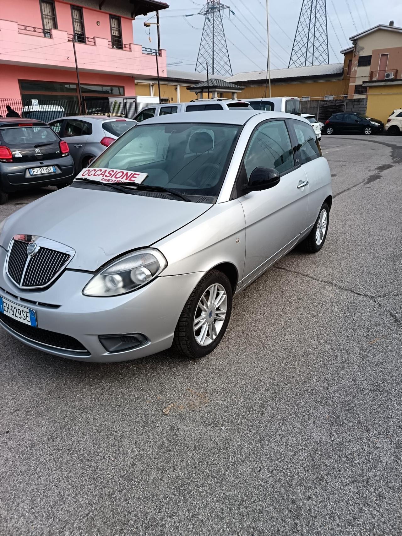 Lancia Ypsilon 1.2 69 CV Diva