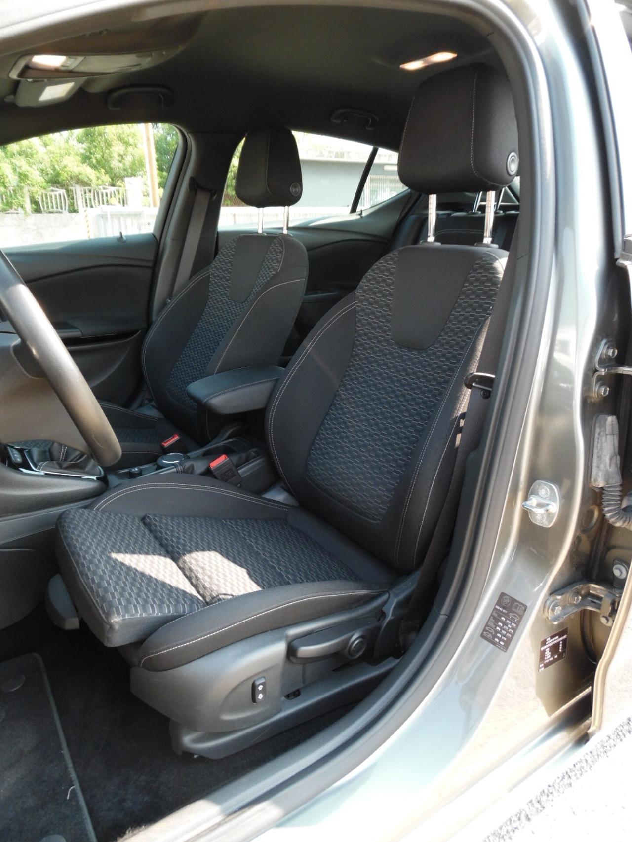 Opel Astra 1.6 CDTi Berlina 5 porte Dynamic
