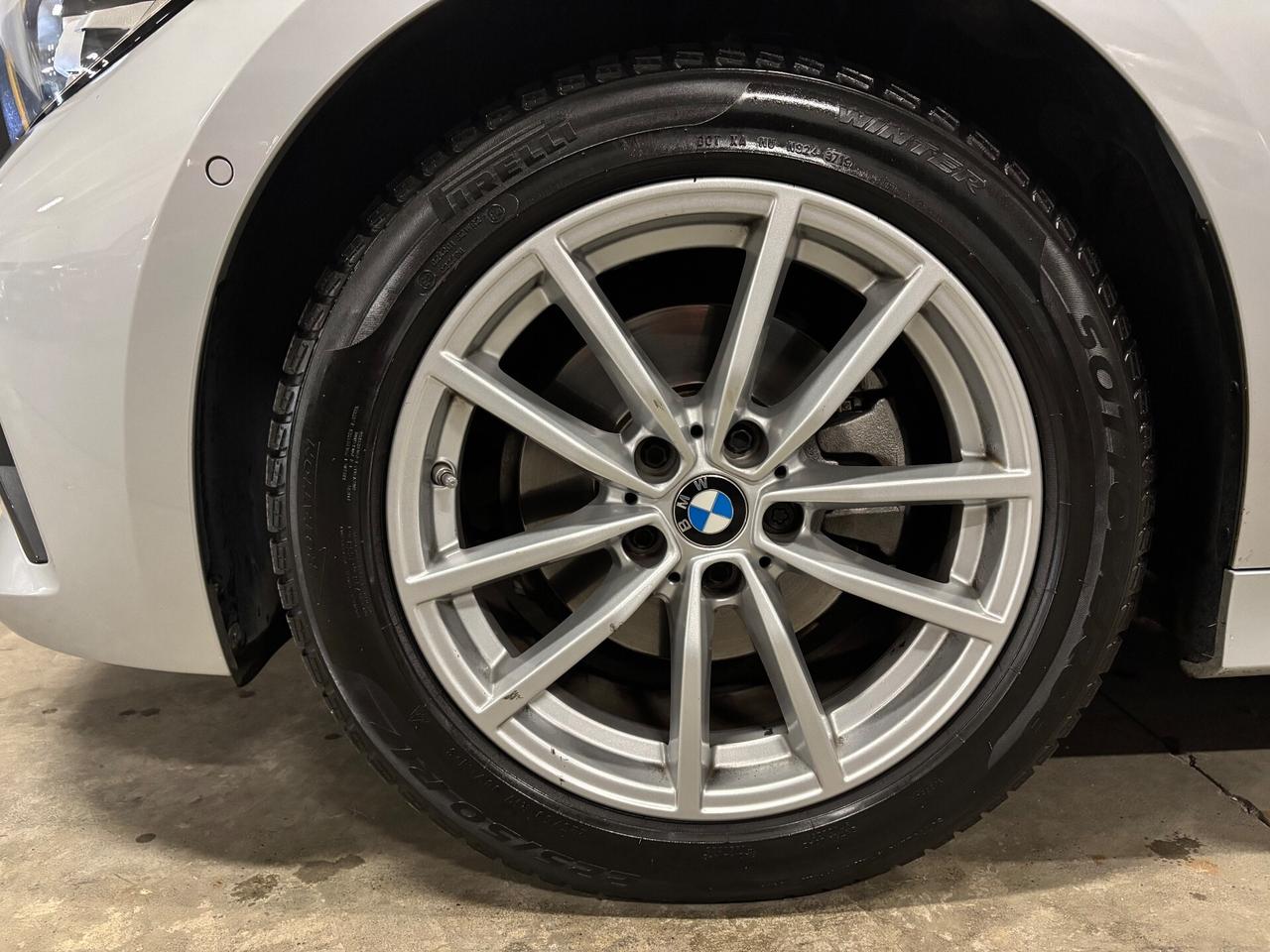 Bmw 320 320d xDrive Touring Sport