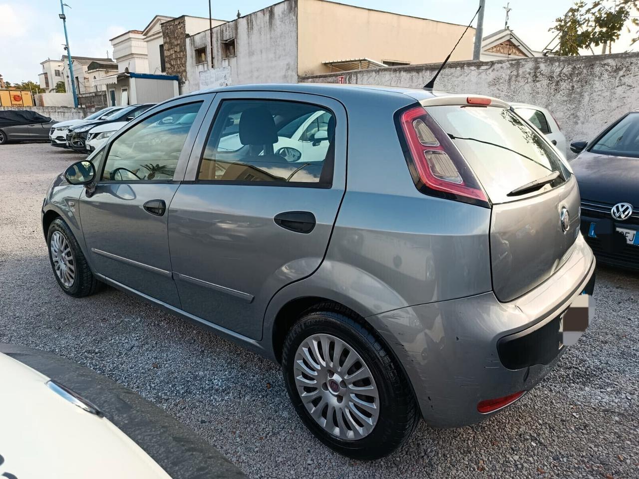 Fiat Punto 1.4 8v 77cv GPL Rinnovato-2011
