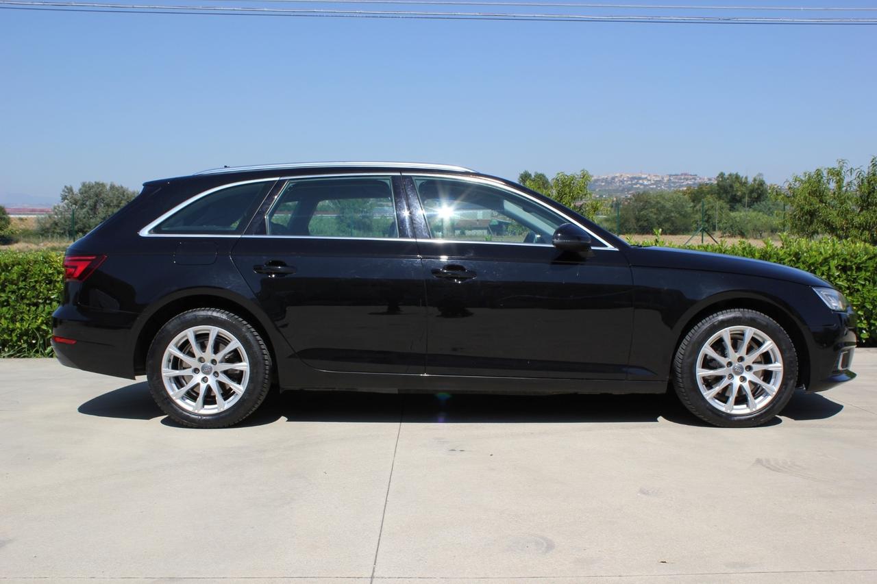 Audi A4 2.0 TDI 150 CV S tronic Business Sport (2018)