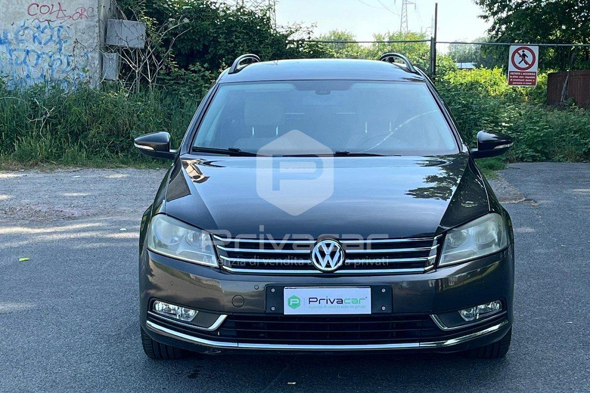 VOLKSWAGEN Passat 2.0 TDI Comfortline BlueM. Tech.