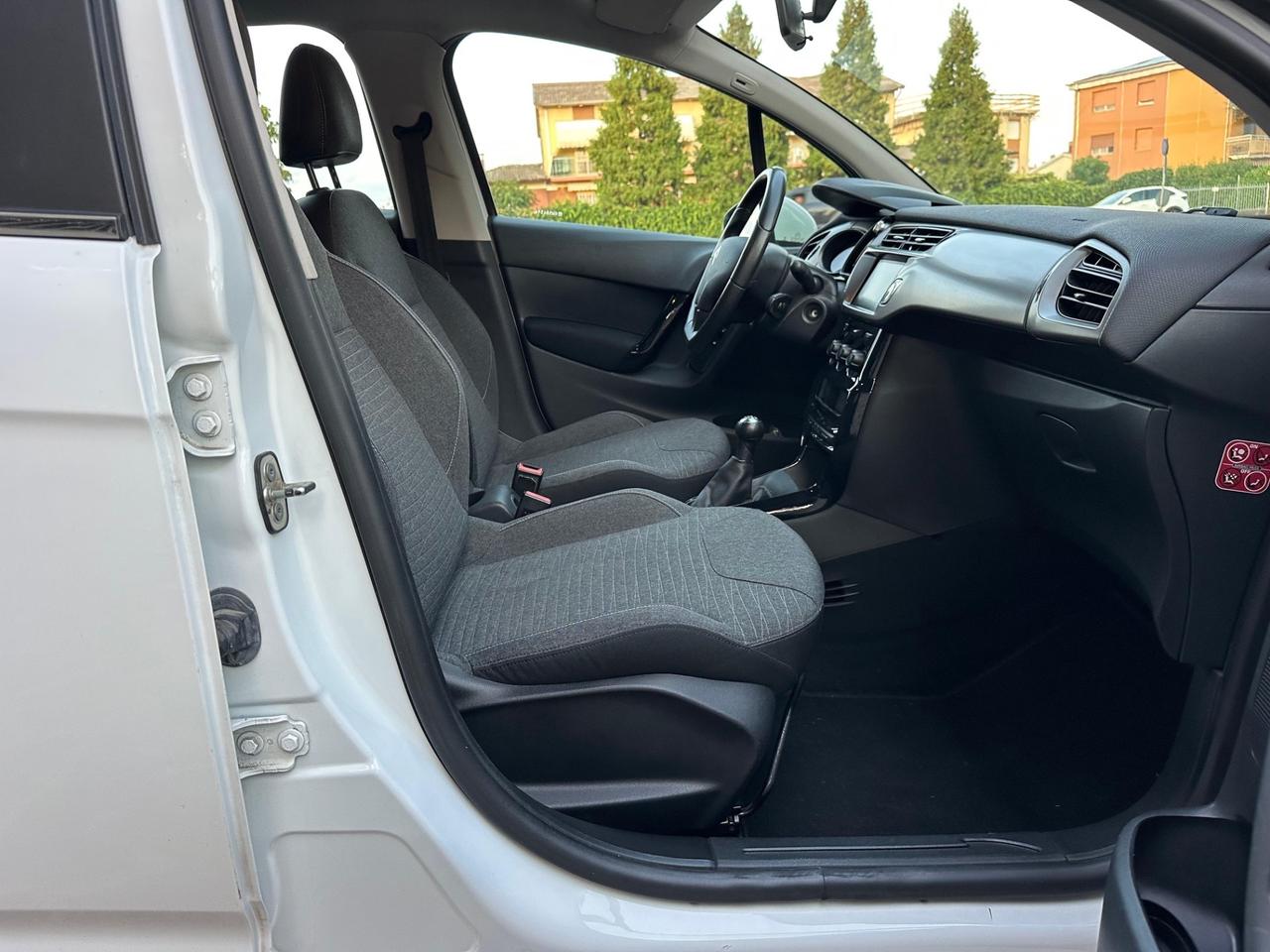 Citroen C3 PureTech 82 Exclusive NEOPATENTATI