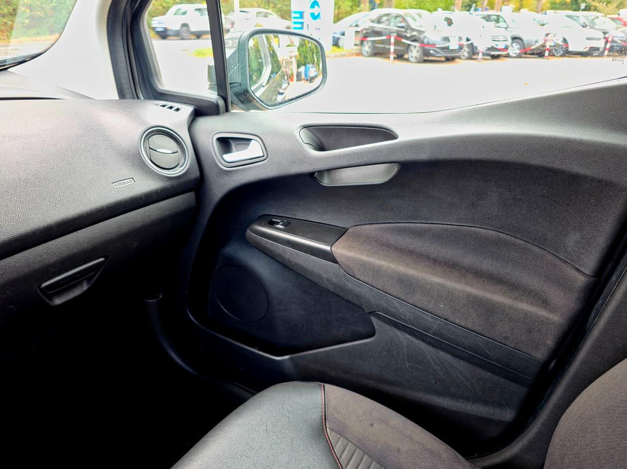 Ford Tourneo Courier 1.5 TDCI 75 CV Sport 2019-E6 Manuale NEO