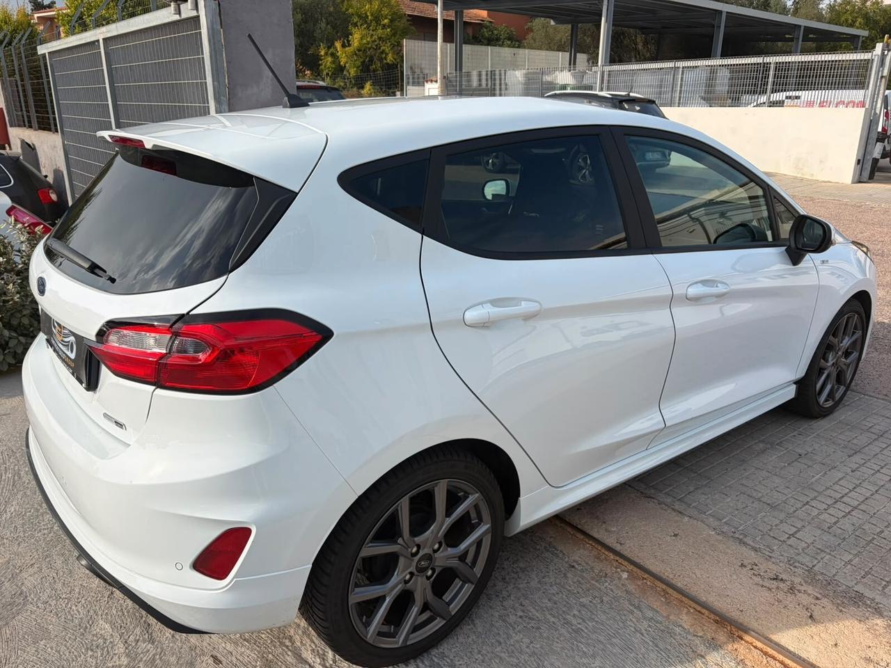 Ford Fiesta ST LINE-FINANZIABILE