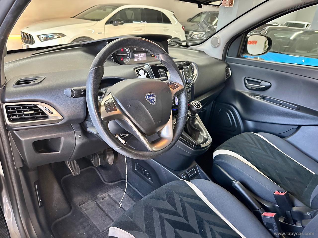 LANCIA Ypsilon 1.2 69 CV 5p. Gold EURO 6