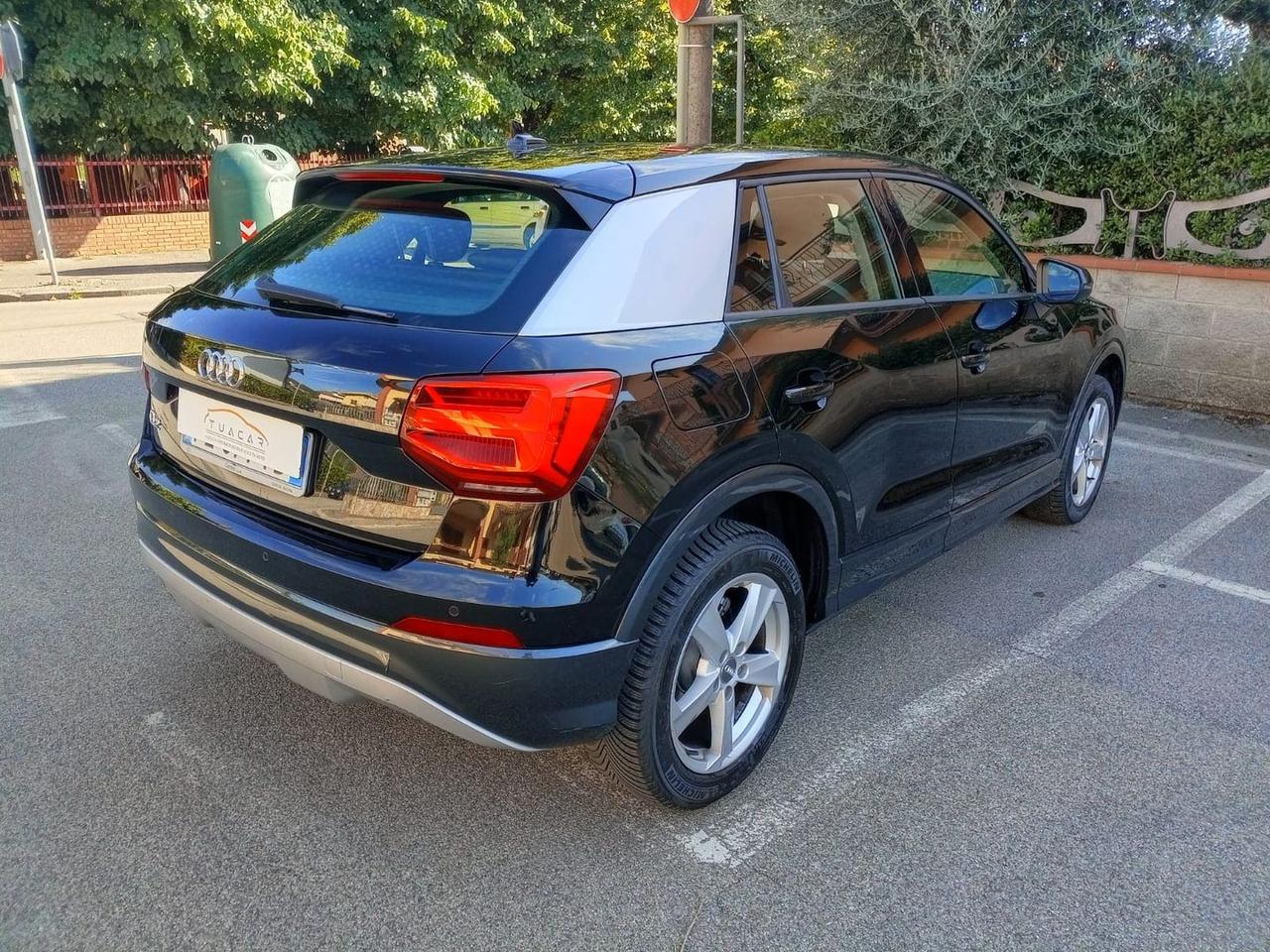Audi Q2 Identity Black 1.6 30 TDI #6697