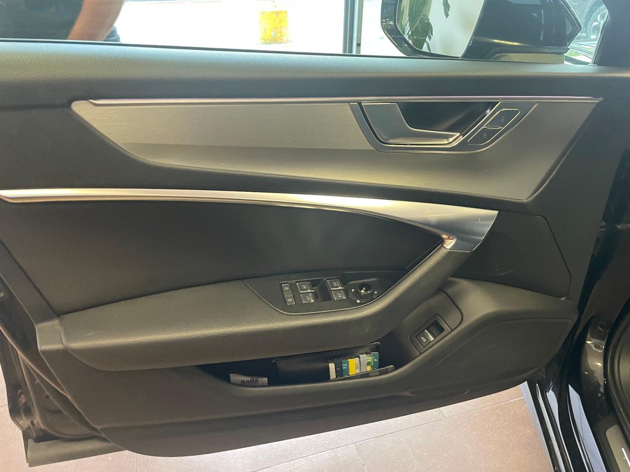 Audi A6 Avant 40 2.0 TDI S -Line