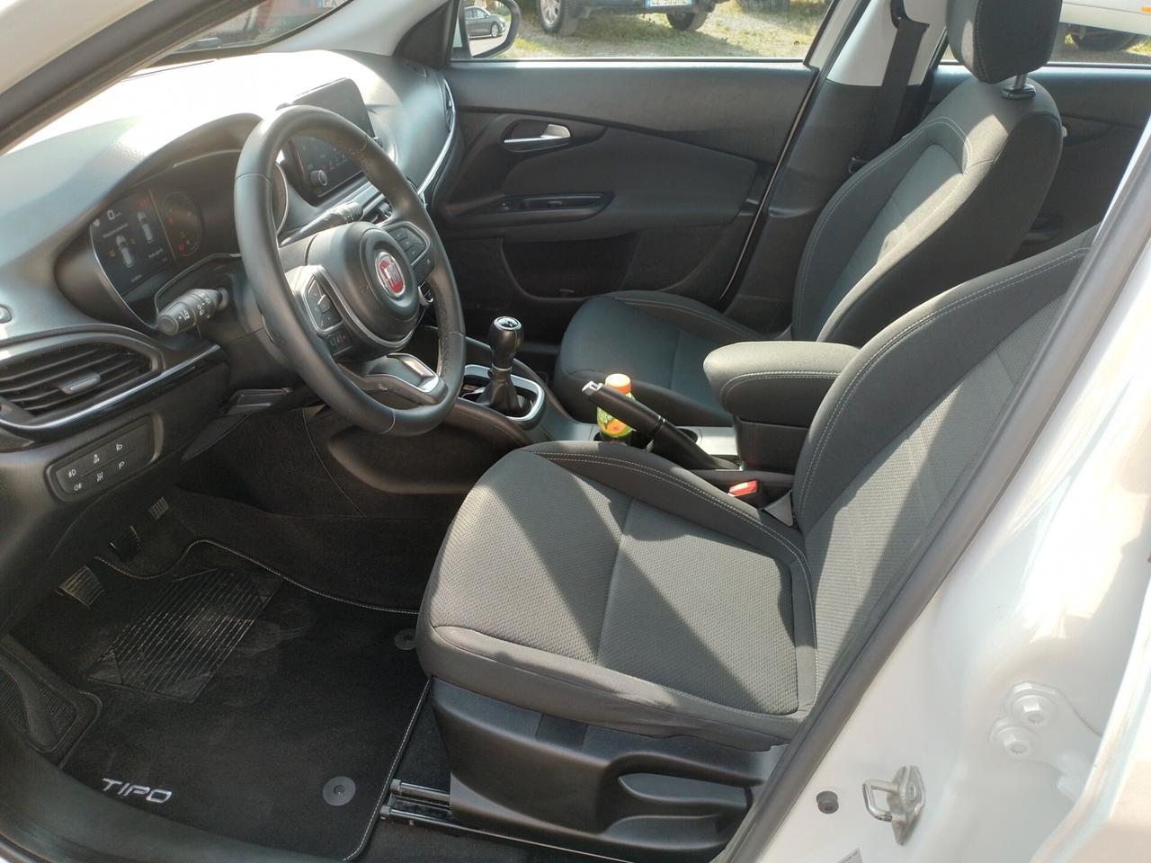 Fiat Tipo 1.3 Mjt 95CV S&S 5 porte Lounge Neopatentati