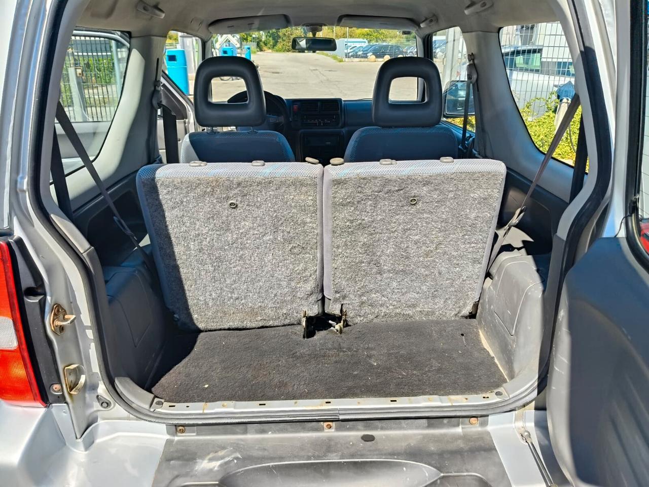 Suzuki Jimny 1.3i 16V cat 4WD JLX