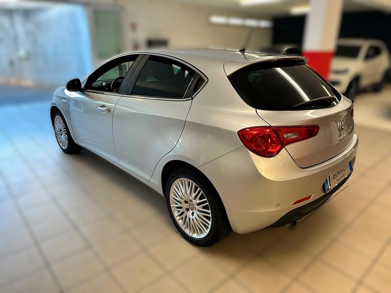 Alfa Romeo Giulietta 1.6 JTDm-2 105 CV Progression
