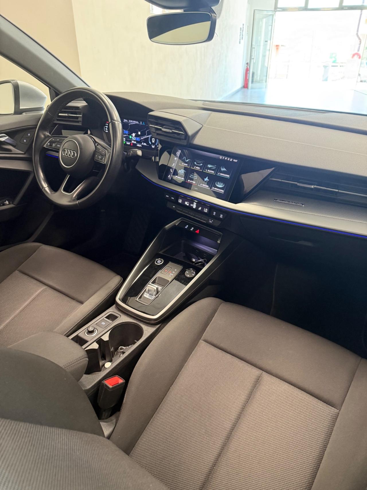 Audi A3 SPB 40 TDI quattro S tronic line edition