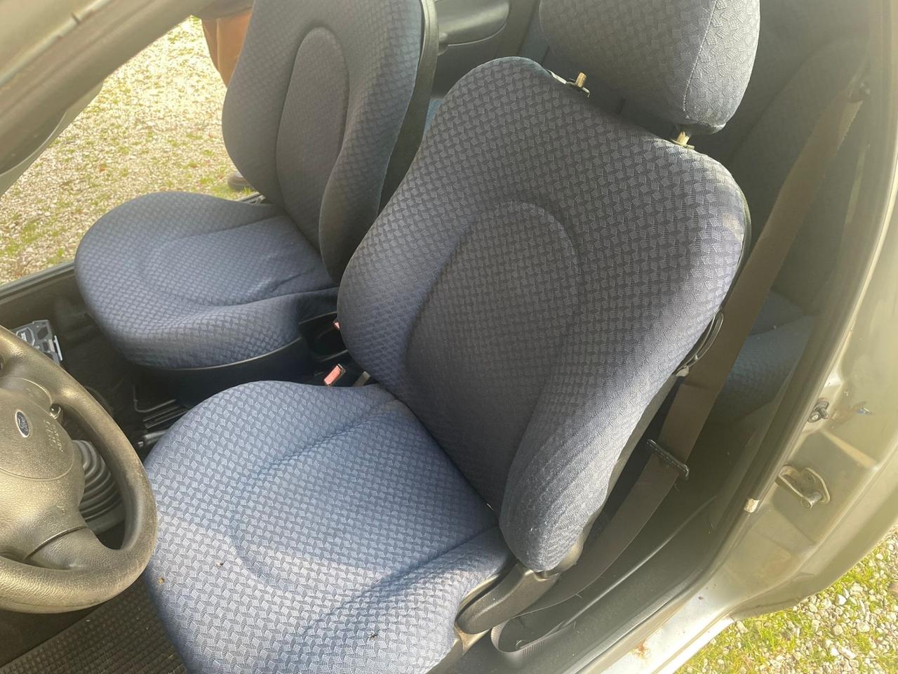 Ford Ka 1.2 70cv Solo 105000 km