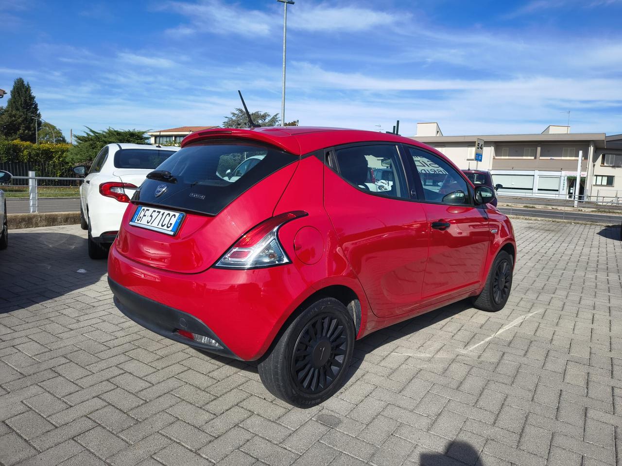 Lancia Ypsilon 1.0 Hybrid 5 PORTE * OK NEOPATENTATI