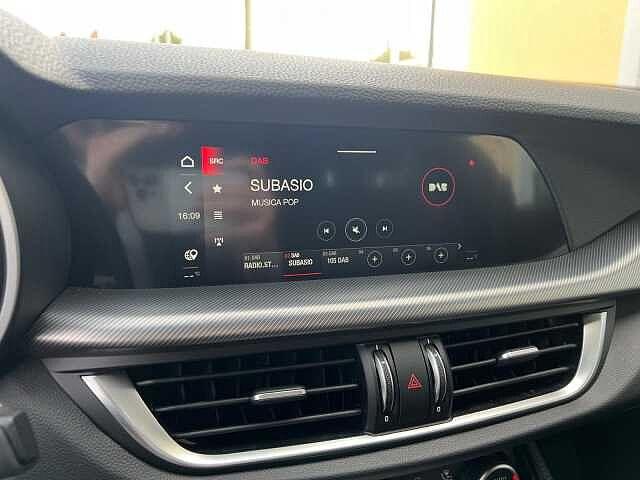 Alfa Romeo Stelvio 2.2 Turbodiesel 210 CV AT8 Q4 Veloce