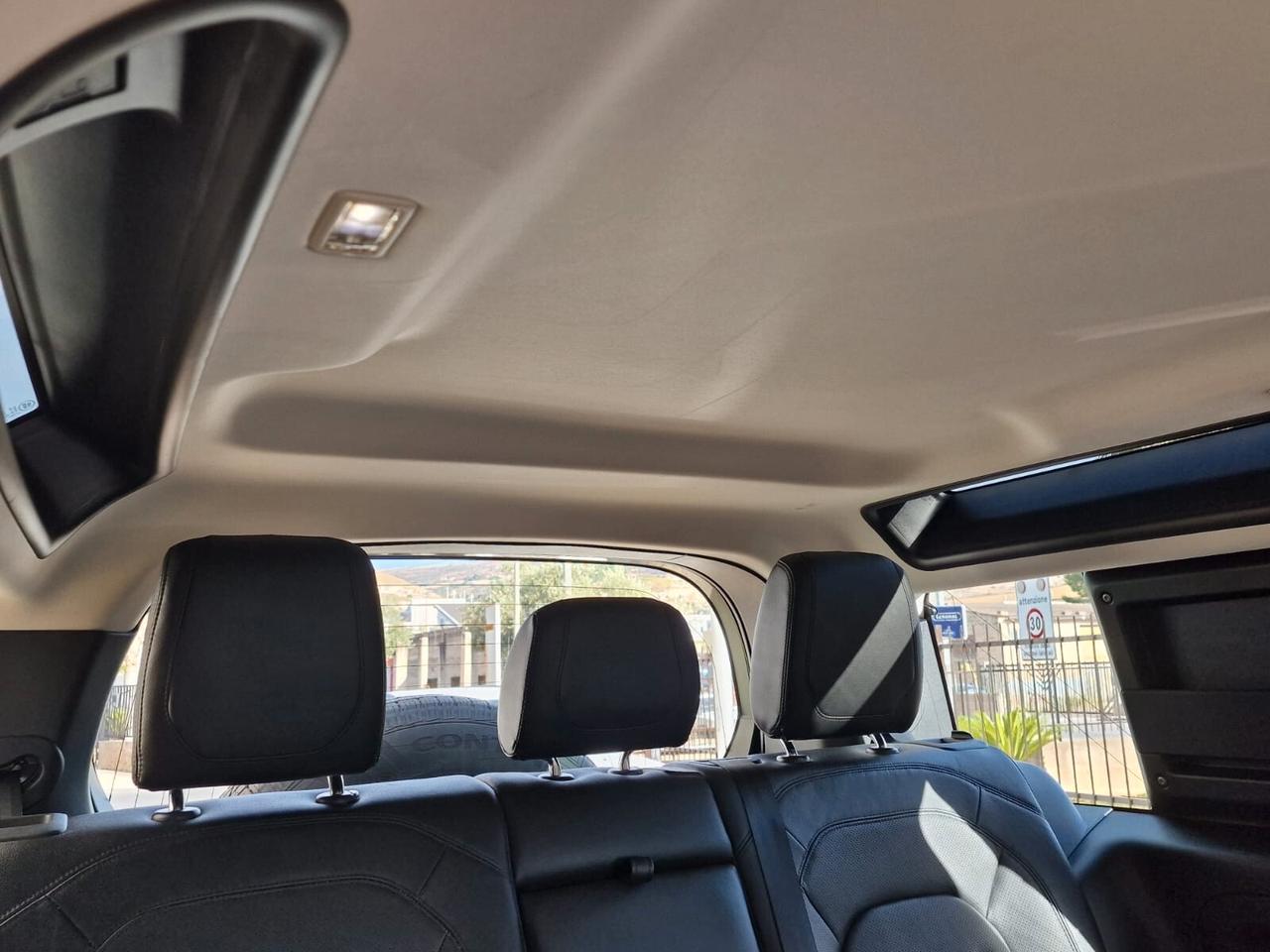 Land Rover Defender 90 3.0D I6 200 CV AWD Auto X-Dynamic SE