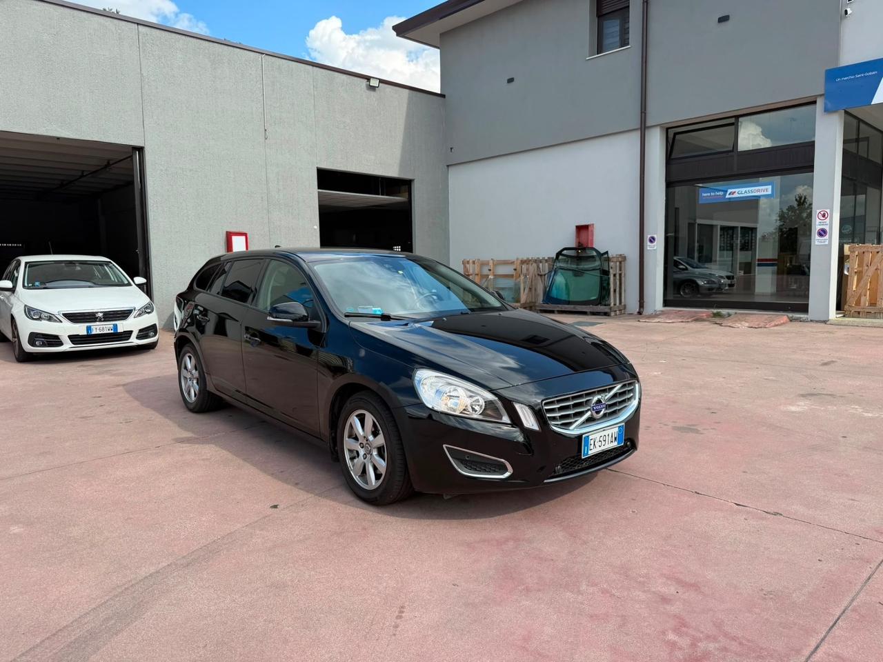 Volvo V60 T4 Powershift Summum
