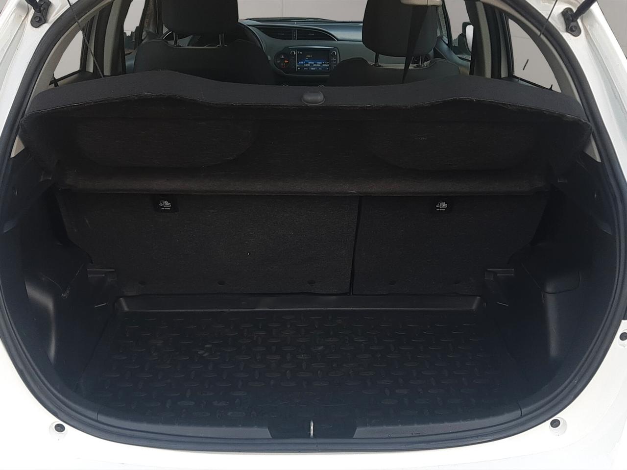 Toyota Yaris 1.5 Hybrid 5 porte Business