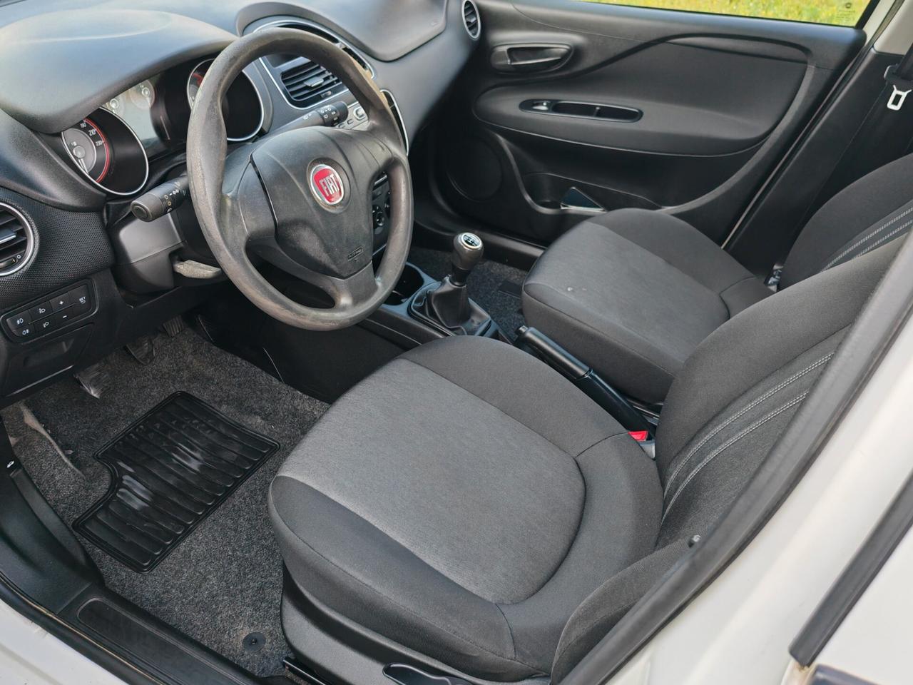 Fiat Punto 1.3 MJT II S&S 95 CV 5 porte Street