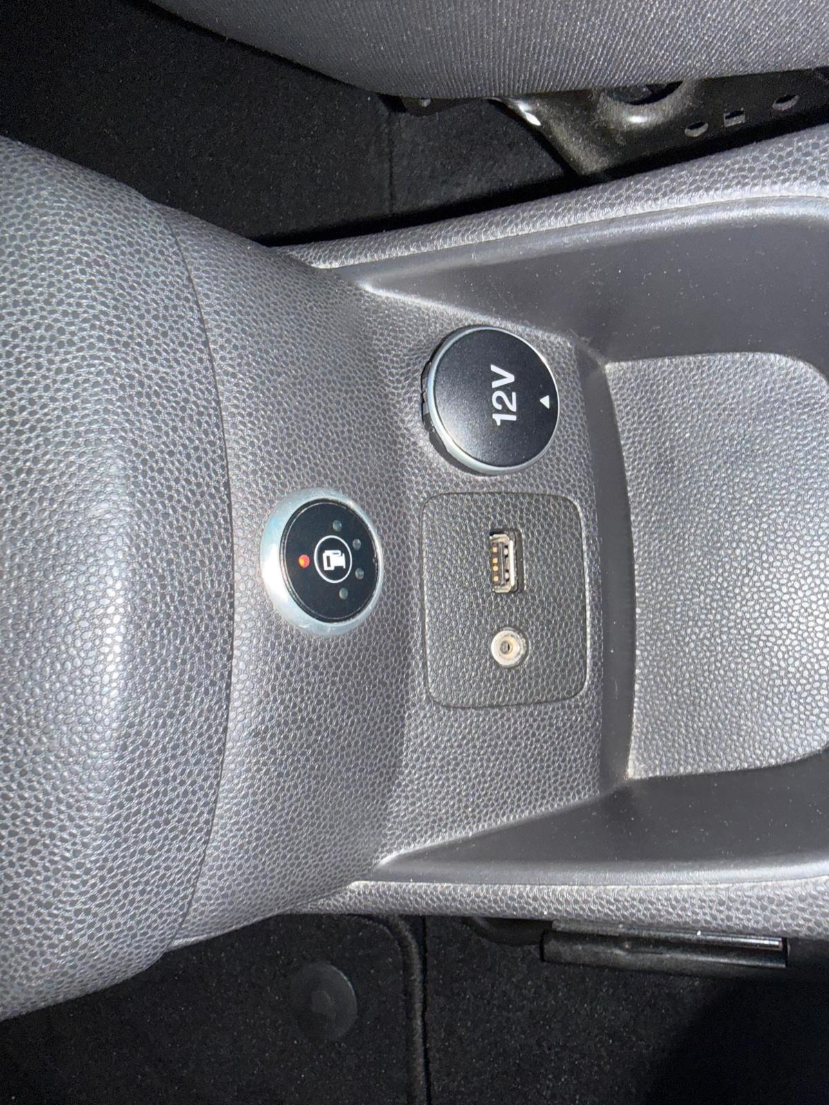 Ford Fiesta 1.4 Gpl Neopatentati