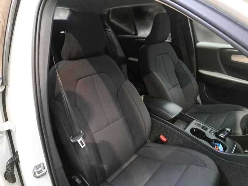 VOLVO XC40 T4 PLUG-IN HYBRID AUTO RECH INSCRIP EXPR 5 PORTE SUV