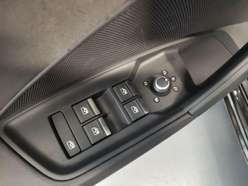 Audi A3 SPB 30 TDI S tronic Business Advanced