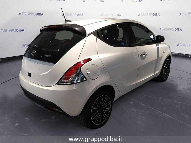 Lancia Ypsilon 11M My23 1.0 Firefly 70 CvStart&Stop Hybrid Go