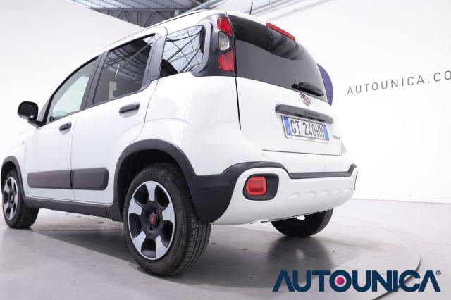 FIAT Panda Cross 1.0 FIREFLY S&S HYBRID NEOPATENTATI