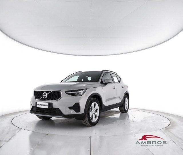 VOLVO XC40 B3 Mild hybrid Benzina Essential
