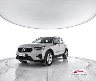 VOLVO XC40 B3 Mild hybrid Benzina Essential