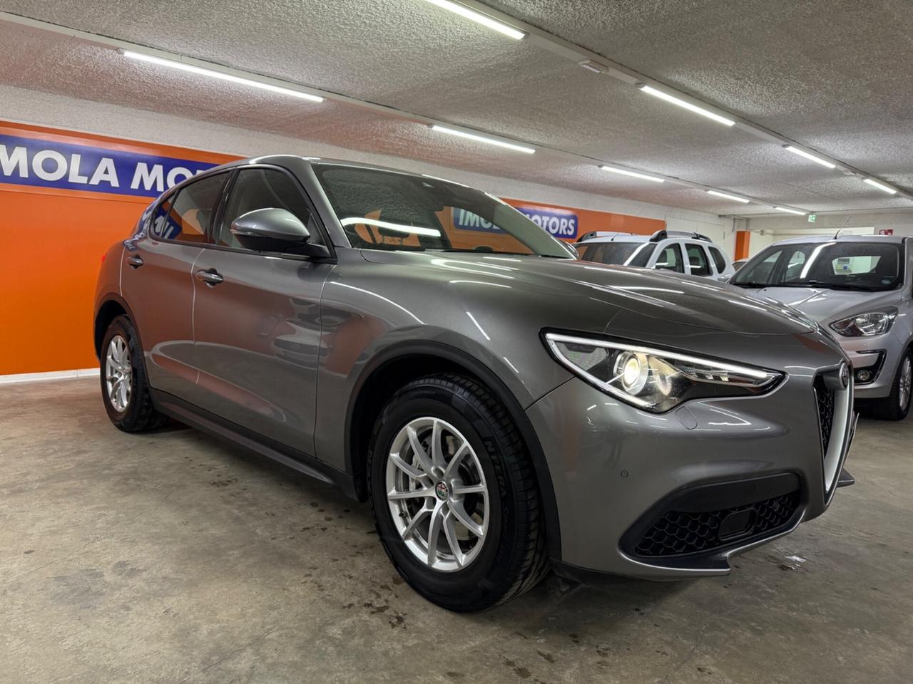 Alfa Romeo Stelvio 2.2 Turbodiesel 160 CV AT8 RWD Business