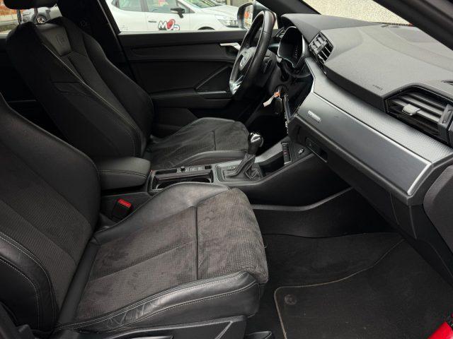 AUDI Q3 35TDI S line interno/esterno Gancio Matrix Unicopr
