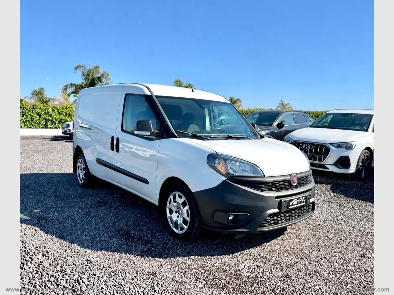 FIAT Doblò 1.6 MJT 120CV MAXI 3 POSTI NAVI RETROCAMERA CLIMA AUTOMATICO